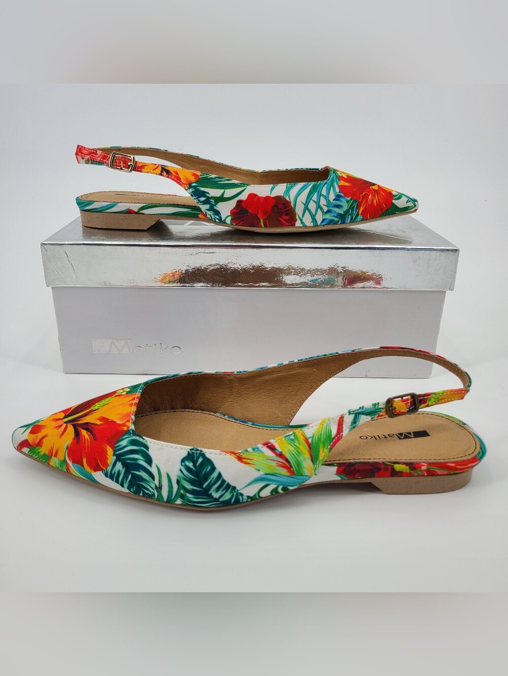 Matiko Tropical Floral Pointed Slingback Flats Size US 8